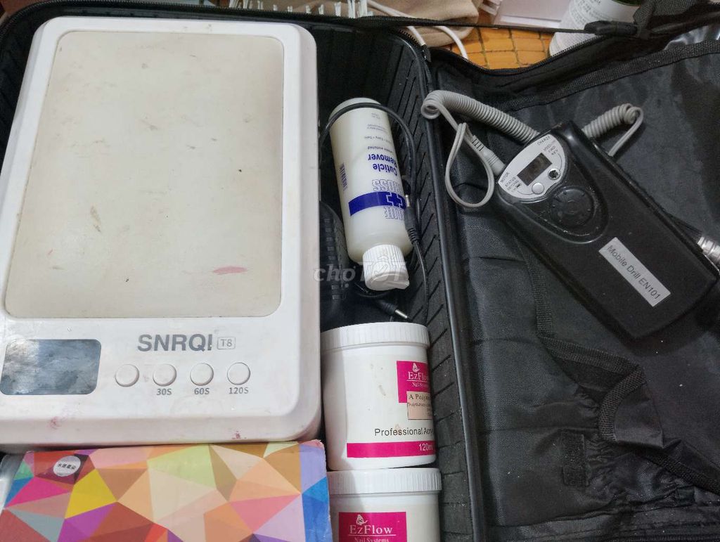 Bộ dụng cụ làm móng chuyên nghiệp. Mua bán Phụ kiện thời trang khác tại Thị xã Hoàng Mai Nghệ An được đăng bởi Boong hình 7