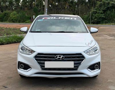 Hyundai Accent 2020 Tự động 80000 km Trắng