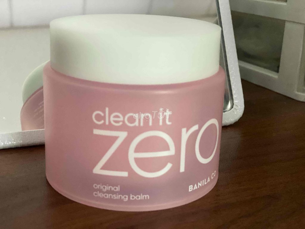 Tẩy trang Zero 180ml + Nạ nghệ cocoon 30ml. Mua bán Phụ kiện thời trang khác tại Thành phố Mỹ Tho Tiền Giang được đăng bởi Duyen Huynh hình 1