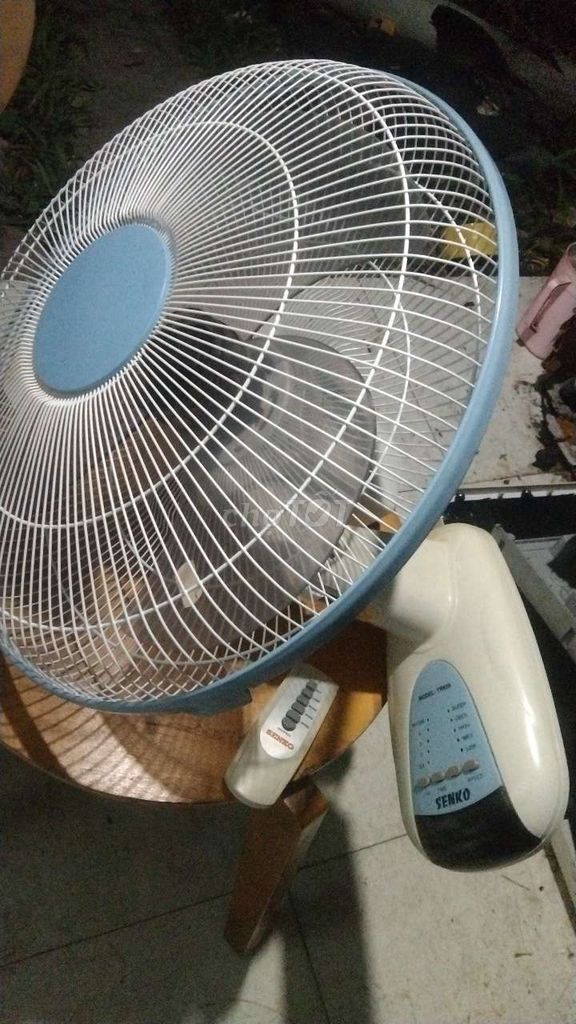 Quạt điện Senko Treo tường Trắng xanh. Mua bán Quạt tại Huyện Châu Thành Bến Tre được đăng bởi Nguyễn Hoàng Thái Tâm  hình 1