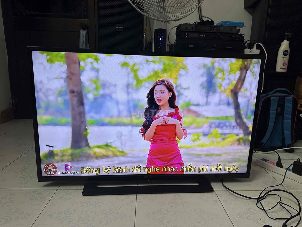 Bán Tivi Sony 40inch + box  Viettel 360