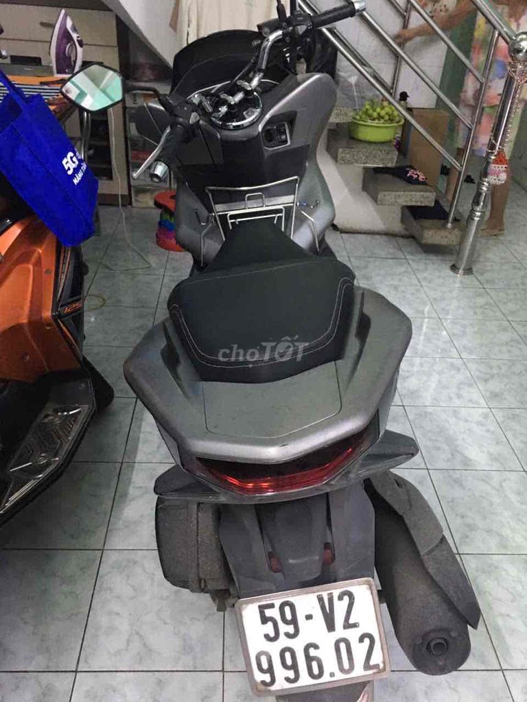 Bán PCX 125 chính chủ. Mua bán Xe máy tại Quận Tân Bình Tp Hồ Chí Minh được đăng bởi Duc Van hình 3