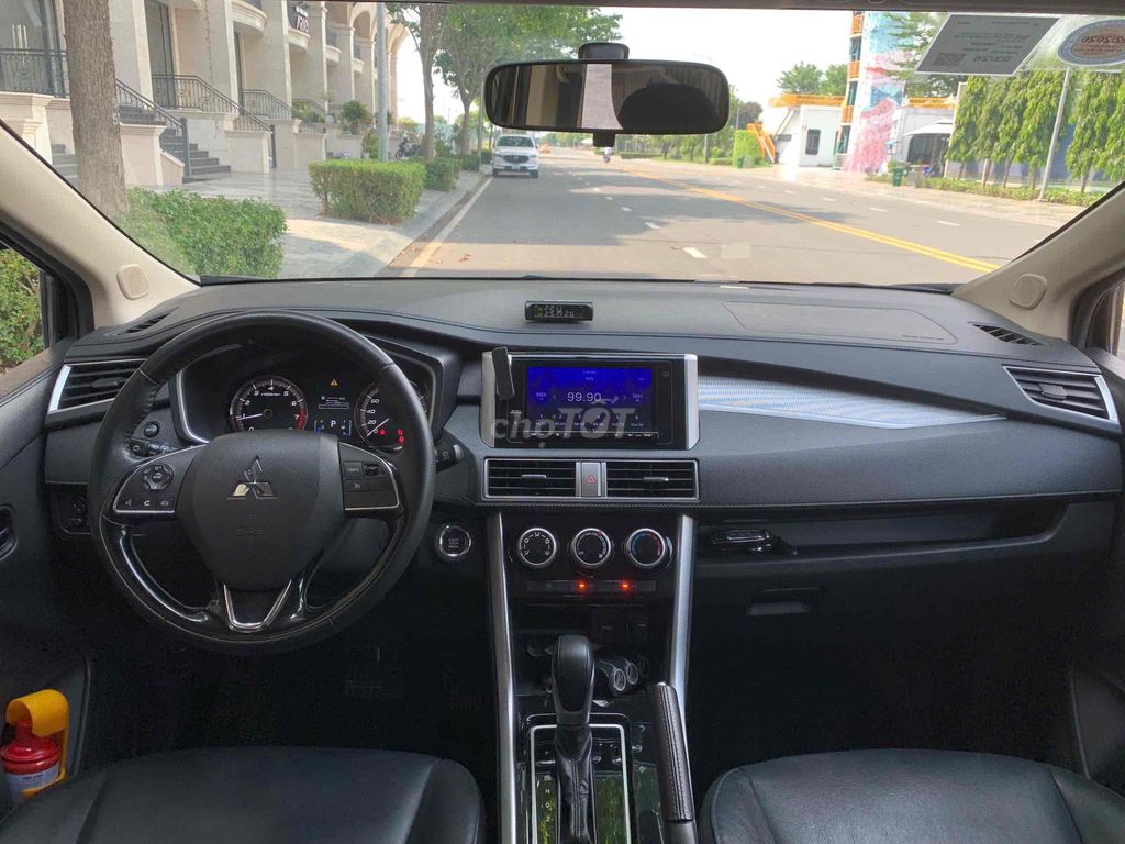 Mitsubishi Xpander 2021 1.5AT - 57000 km. Mua bán Ô tô tại Thành phố Thủ Đức Tp Hồ Chí Minh được đăng bởi Trương Văn Vương hình 5
