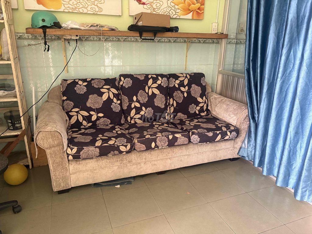 Ghế sofa nệm màu đen, be. Mua bán Bàn ghế tại Quận 8 Tp Hồ Chí Minh được đăng bởi cu vinh hình 1