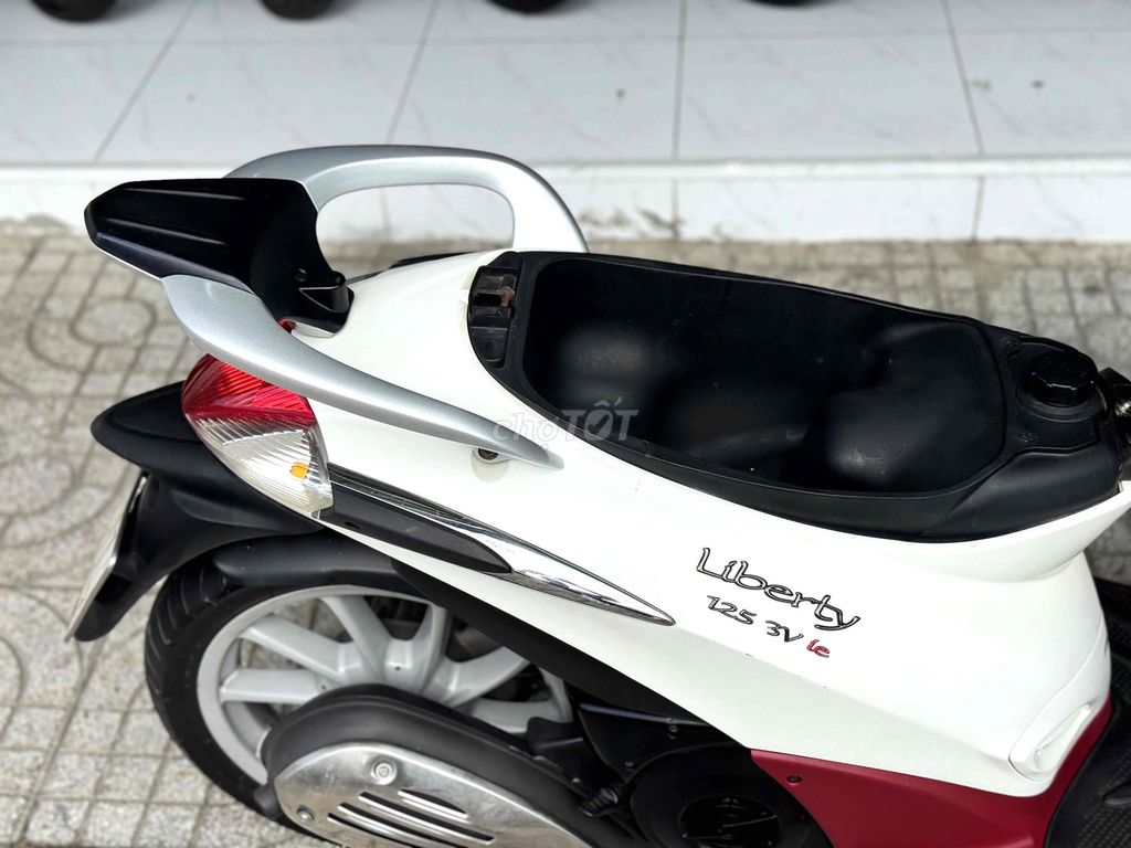 📣 Piaggio Liberty 3Vies Fi 125cc ITALIA Trắng ZiN. Mua bán Xe máy tại Thành phố Rạch Giá Kiên Giang được đăng bởi Xe Máy Thanh Phương hình 11