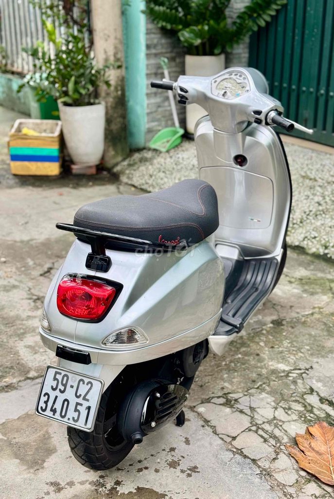 Vespa Lx125cc 3vie phun xăng điện tử bạc posche. Mua bán Xe máy tại Quận Gò Vấp Tp Hồ Chí Minh được đăng bởi Khanh hình 3