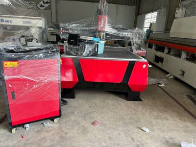 Máy cnc 1325 mới tinh chuyên làm quảng cáo. Mua bán Đồ chuyên dụng, Giống nuôi trồng tại Huyện Hóc Môn Tp Hồ Chí Minh được đăng bởi phạm  phương dung