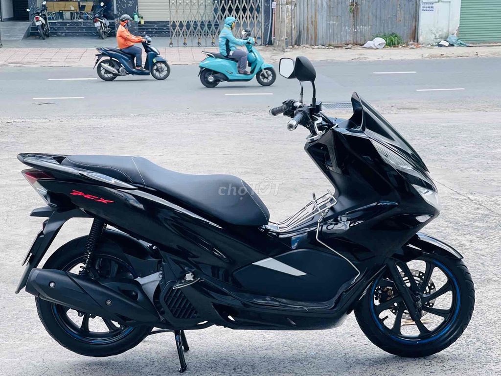 honda-pcx-2018-en-134120533