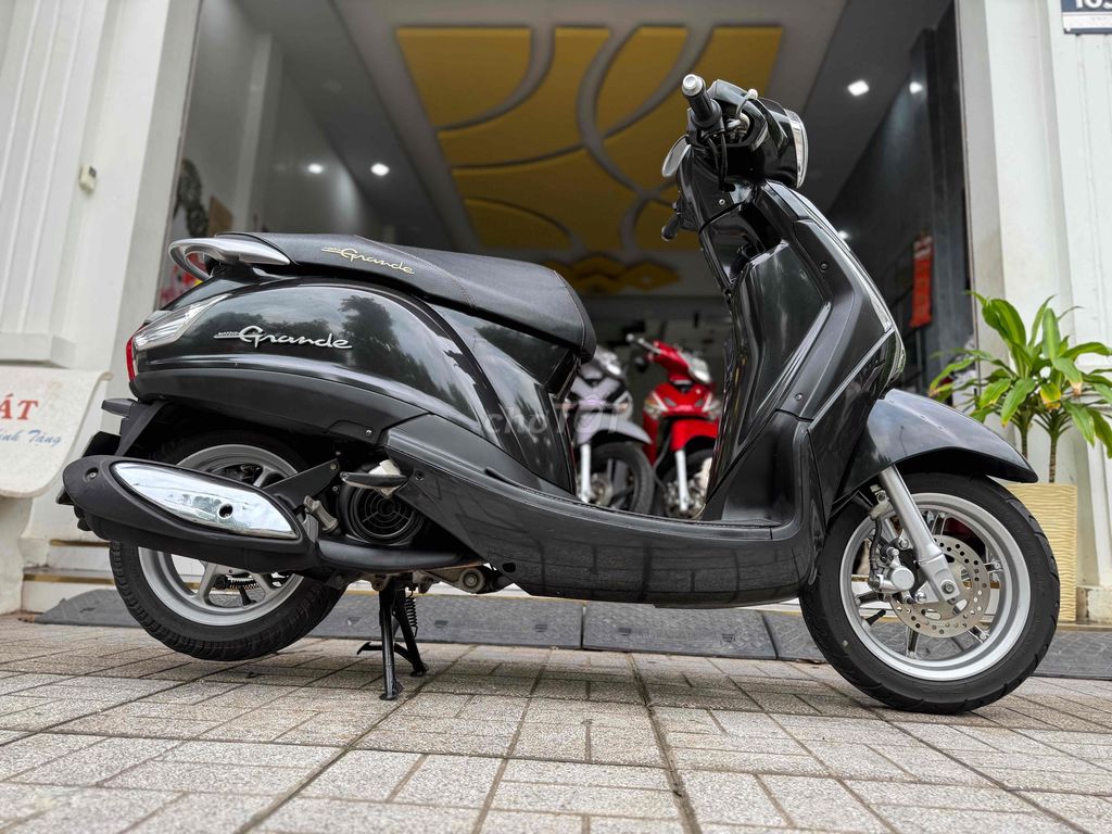 🌈 GRANDE Fi 83 XE CỨNG CÁP MÁY ZIN MẠNH VỌT💥CÓGÓP💥. Mua bán Xe máy tại Thành phố Sóc Trăng Sóc Trăng được đăng bởi Mạnh Huỳnh hình 3