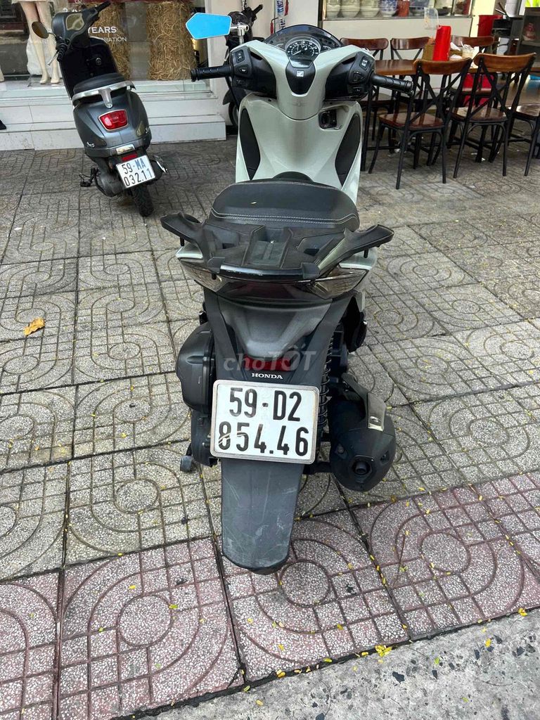 Honda SH 150 2019 Mới 99%. Mua bán Xe máy tại Quận Tân Phú Tp Hồ Chí Minh được đăng bởi BĐS Sài Gòn hình 5