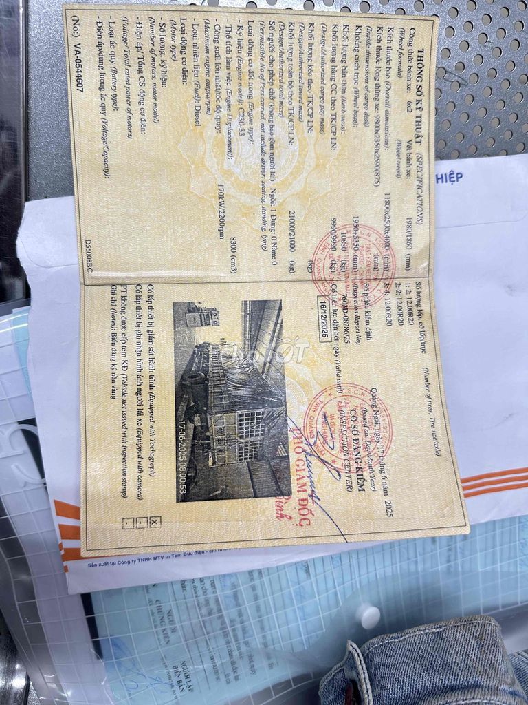 đongfeng 2 dí cầu đời 2014 dài 9m8 cao 4. Mua bán Xe tải, xe ben tại Thành phố Dĩ An Bình Dương được đăng bởi mạnh phát hình 7