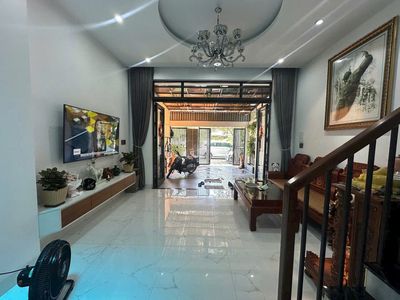 🏩 Nhà 3 tầng mới mt đường 7m5 Hòa Phú 9(Gò Nảy 6), 90m2, 6.x tỷ tl. Mua bán nhà ở tại Quận Liên Chiểu Đà Nẵng được đăng bởi Quốc Việt