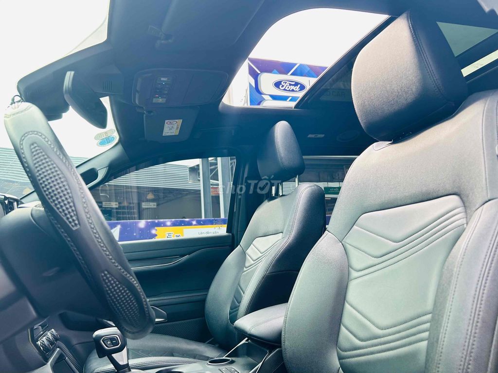 Ford Everest 2023 Titanium 2.0L 4x2 AT - 45000 km. Mua bán Ô tô tại Thành phố Buôn Ma Thuột Đắk Lắk được đăng bởi Hoài Chỉnh Ford hình 15