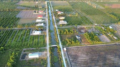 400 THỔ 600 VƯỜN( 20×50 )NỀN CAO BẰNG LỘ ,ĐƯỜNG XE TẢI ĐI THOẢI MÁI. Mua bán đất tại Huyện Thủ Thừa Long An được đăng bởi 2 LÚA MIỀN TÂY