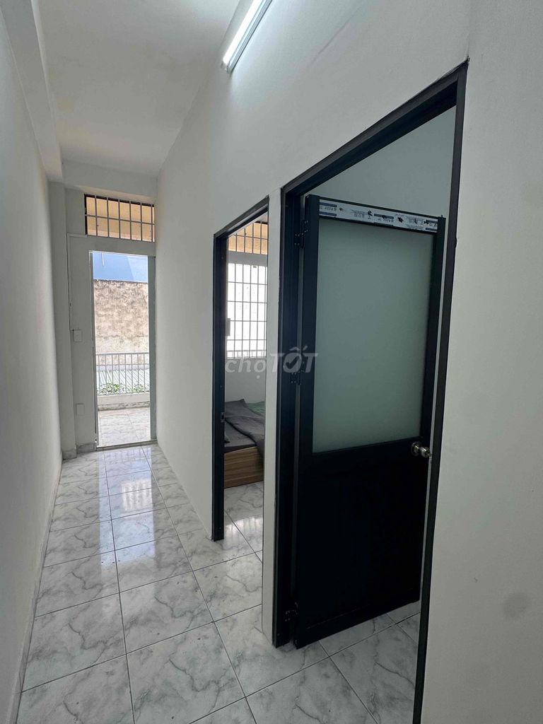 🏡2 Phòng Ngủ Ban Công ở 4ng-6ng thoải mái Cộng Hoà 7Củ5
