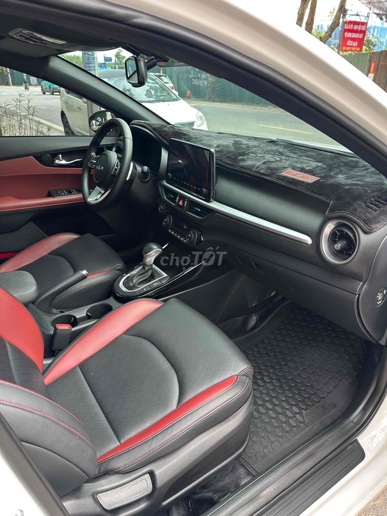 Kia K3 2024 Premium 2.0 AT - 23000 km. Mua bán Ô tô tại Quận Long Biên Hà Nội được đăng bởi Bùi Đình Thông hình 12