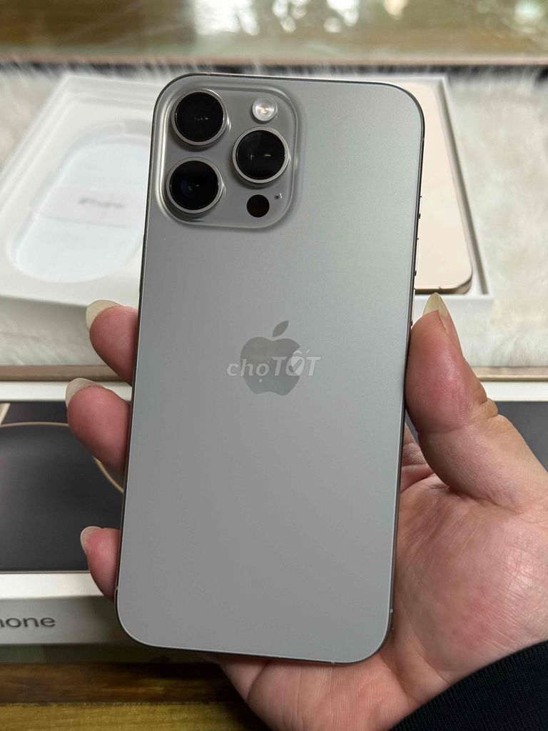 16Prm 256gb Vn/a , pin 100% BH 7/2026. Mua bán Điện thoại tại Thành phố Nam Định Nam Định được đăng bởi Việt Anh hình 1