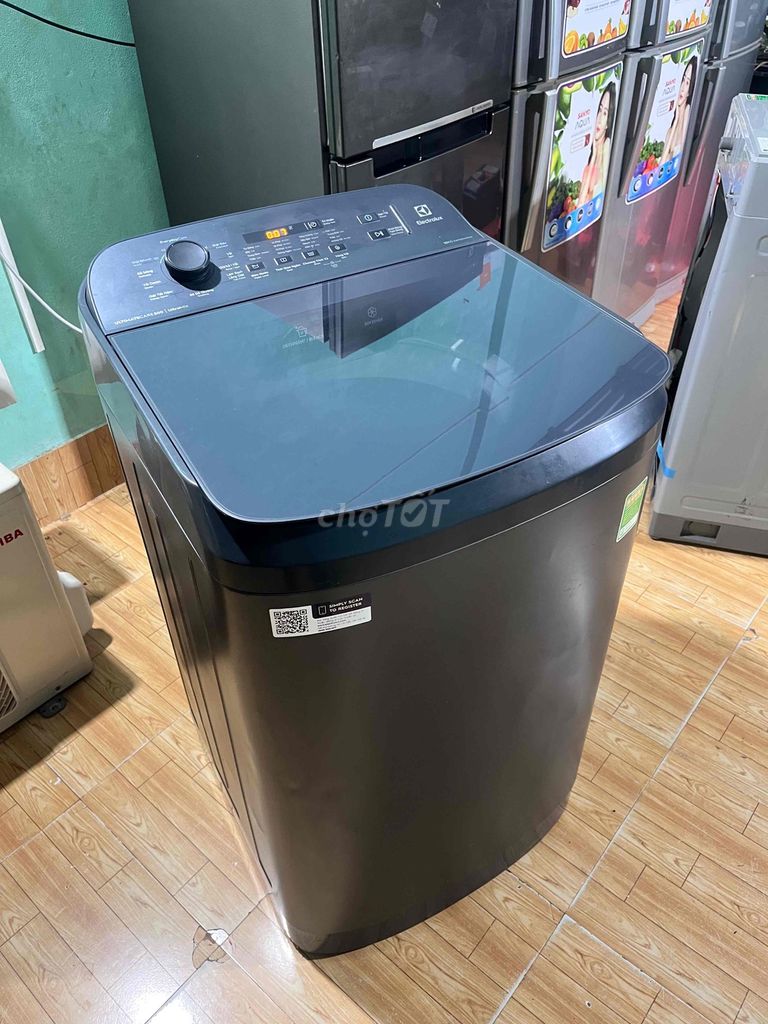 Máy giặt Electrolux 10kg cửa trước 99% mới. Mua bán Máy giặt tại Thành phố Trà Vinh Trà Vinh được đăng bởi Điện Máy Điện Lạnh Thanh lý hình 1