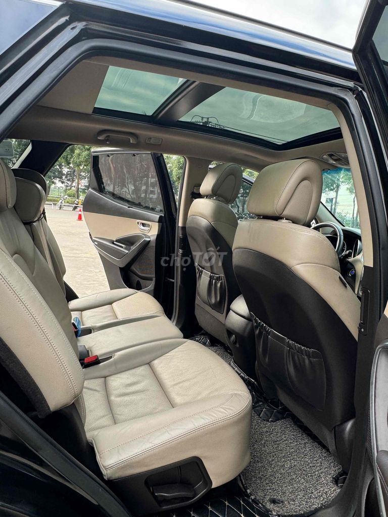 Hyundai SantaFe màu Đen. Mua bán Ô tô tại Huyện Đông Anh Hà Nội được đăng bởi vương văn chung  hình 15