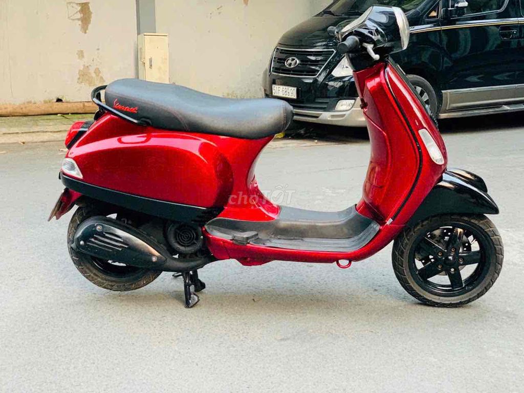 PIAGGIO VESPA 125cc - ĐK 2010 - HỖ TRỢ GÓP. Mua bán Xe máy tại Quận Gò Vấp Tp Hồ Chí Minh được đăng bởi CẦM ĐỒ NĂM LINH hình 4