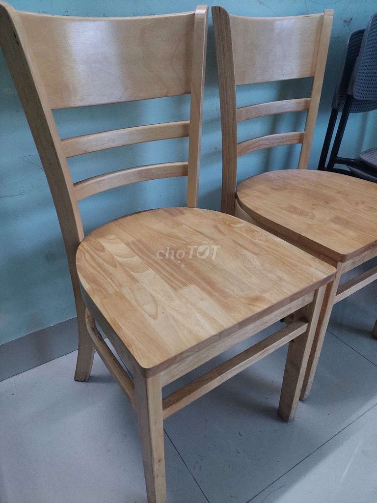 Bàn ghế quán ăn Gỗ Vàng nhạt Như mới. Mua bán Bàn ghế tại Quận Hải Châu Đà Nẵng được đăng bởi Minh hình 1