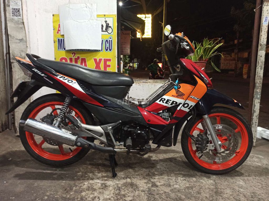 Honda Wave RSX 100 Đen Đỏ Cam PBĐB. BSTP NGAY CHỦ. Mua bán Xe máy tại Quận Bình Tân Tp Hồ Chí Minh được đăng bởi LÊ TRUNG VIỄN. hình 1