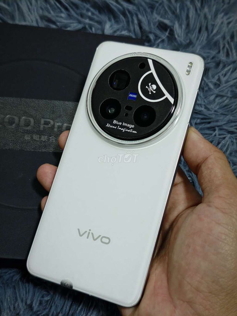 Vivo X200 Pro 12/256 Fullbox. Mua bán Điện thoại tại Thành phố Long Xuyên An Giang được đăng bởi Bơ Store  Điện thoại xách tay hình 1