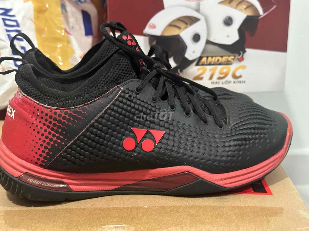 Giày cầu lông cũ Yonex Eclipson Z2 Men size 42