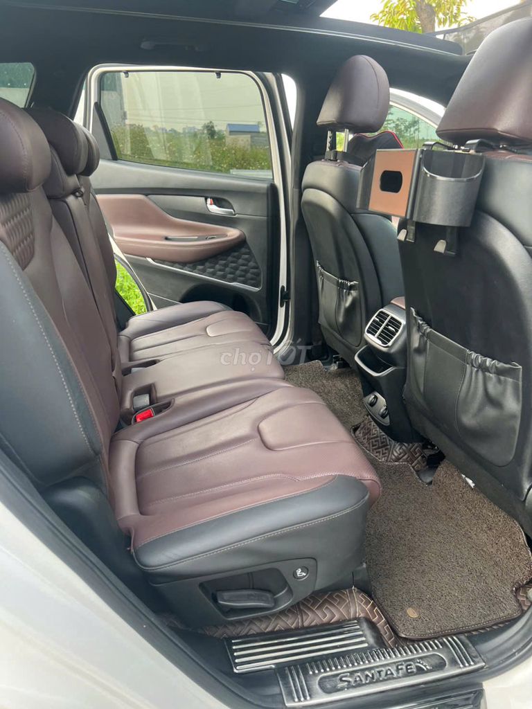 Hyundai Santa Fe 2020 2.4L Premium - 95000 km. Mua bán Ô tô tại Thành phố Hưng Yên Hưng Yên được đăng bởi Phạm trường hà hình 5
