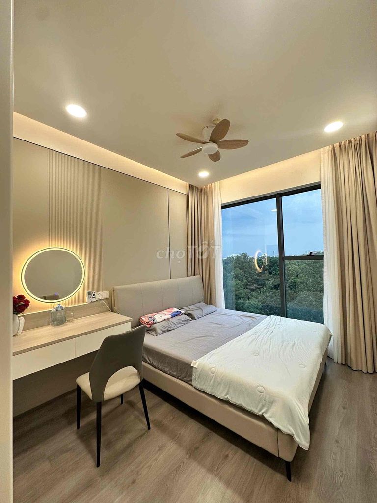 Nệm Foam Comfy Lux 1.0 22cm 180x200cm 99% mới. Mua bán Giường, chăn ga gối nệm tại Quận Tân Phú Tp Hồ Chí Minh được đăng bởi Manh Phu hình 1