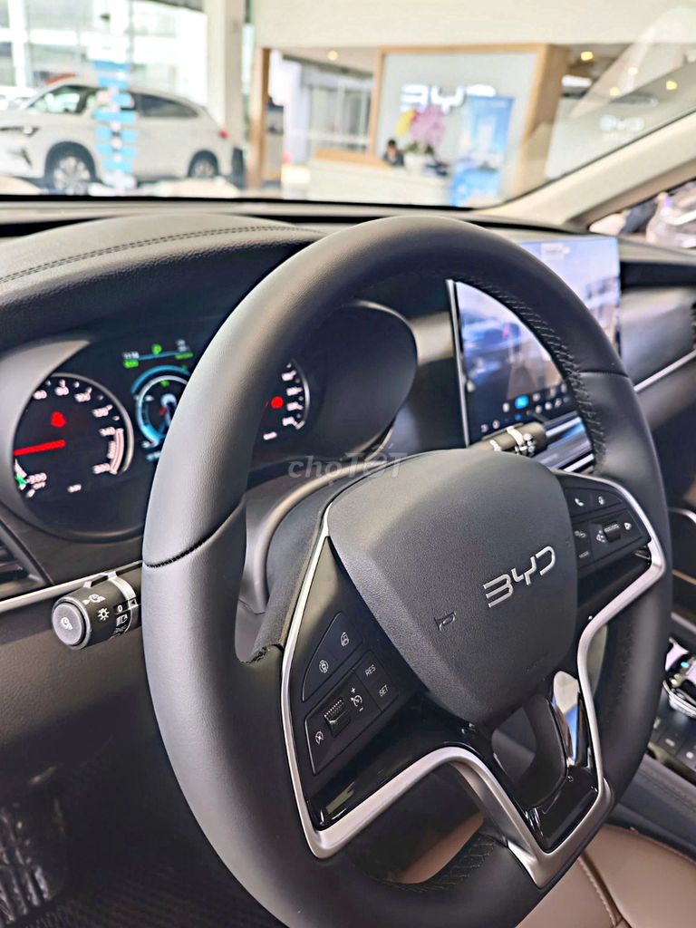 BYD M6 ( CỰC PHẨM TRONG PHÂN KHÚC 7XX). Mua bán Ô tô tại Quận 12 Tp Hồ Chí Minh được đăng bởi Quốc Bình B.Y.D hình 12