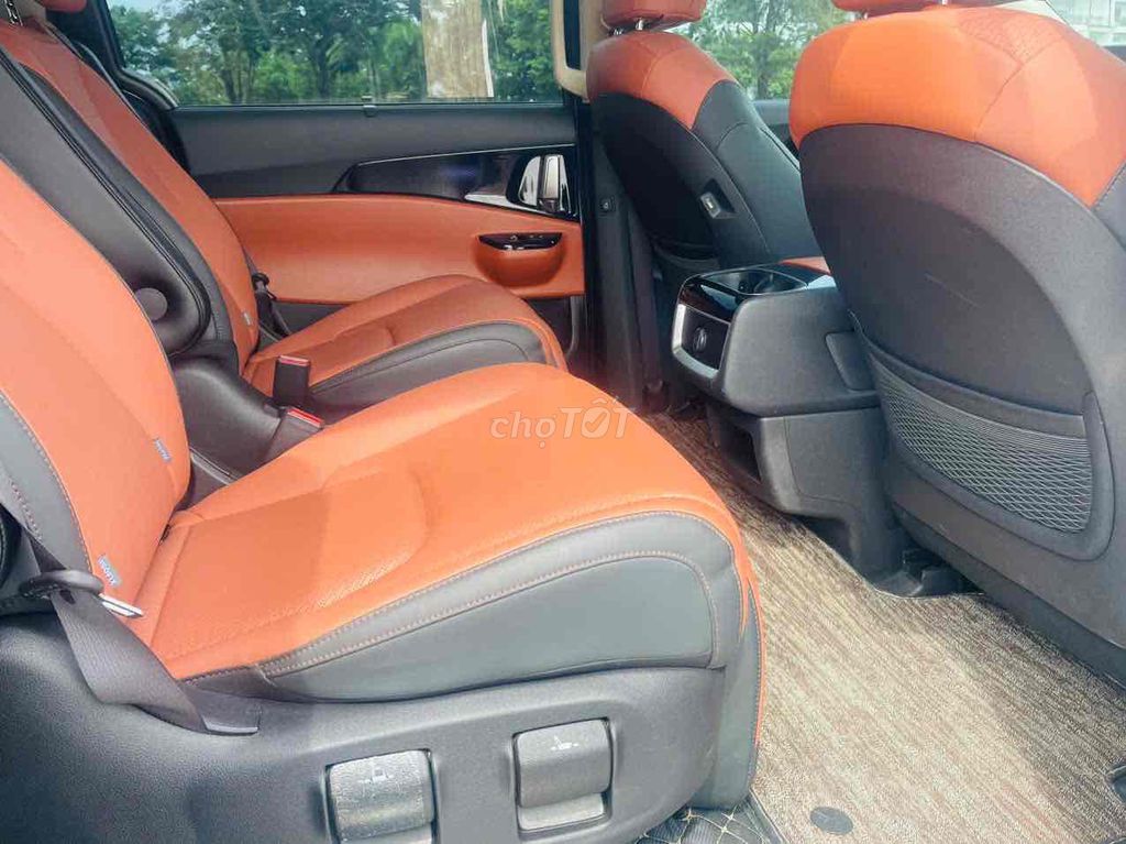 Kia Carnival 2023 Signature 2.2D - 48000 km. Mua bán Ô tô tại Quận Hoàng Mai Hà Nội được đăng bởi Dương Xuân Trường hình 12