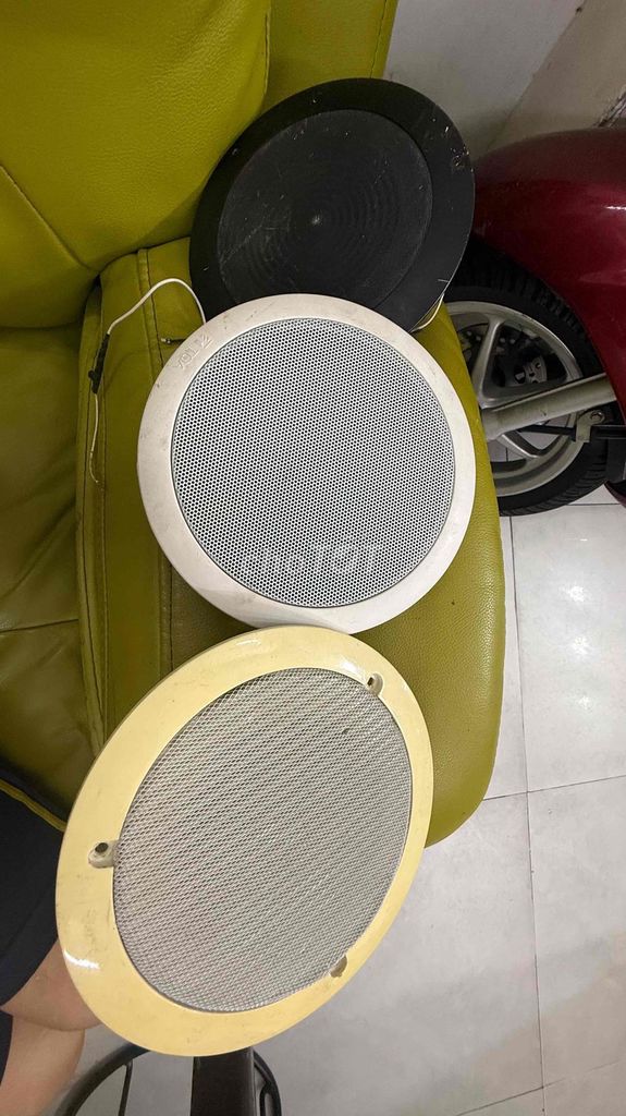 Loa âm trần TOA PC-644R Trắng,cả 3 hát ok hết. Mua bán Tivi, Âm thanh tại Quận 3 Tp Hồ Chí Minh được đăng bởi Truong Quyền hình 1