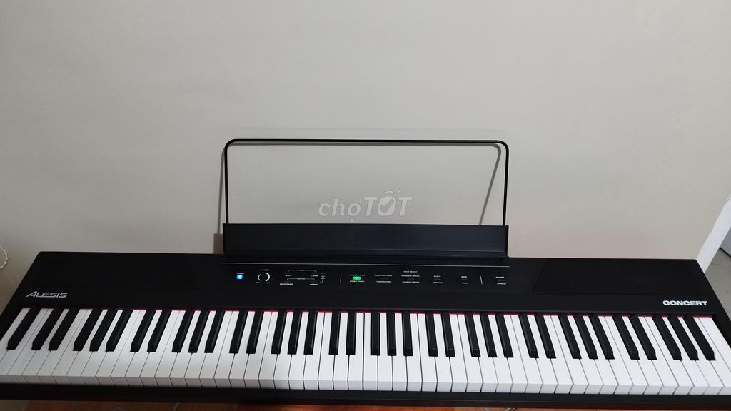 Đàn piano điện Alesis Concert 88 phím Đen. Mua bán Nhạc cụ tại Quận 11 Tp Hồ Chí Minh được đăng bởi Huệ hình 1