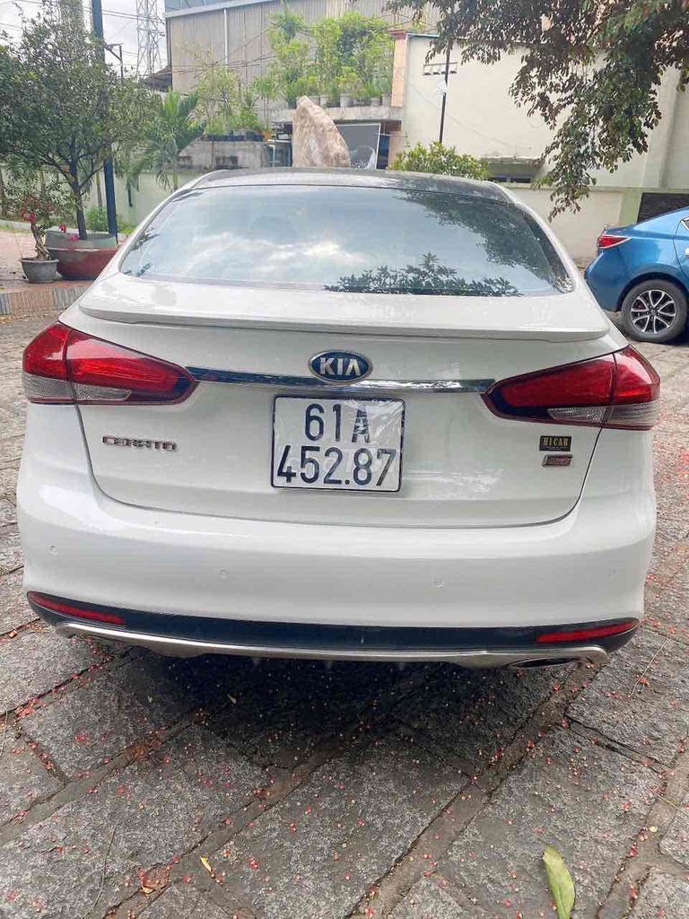 Kia Cerato 2018 2.0 AT - 90000 km còn bớt. Mua bán Ô tô tại Thành phố Dĩ An Bình Dương được đăng bởi Phan văn Độ hình 5