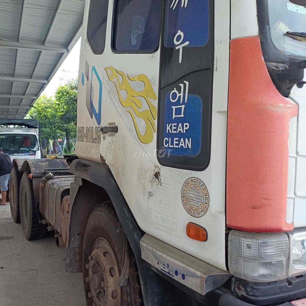 đầu kéo. Mua bán Xe tải, xe ben tại Huyện Bàu Bàng Bình Dương được đăng bởi huy bình dương hình 1