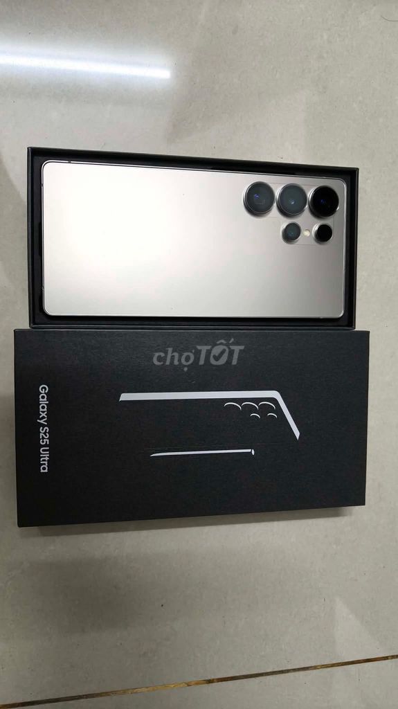 Samsung S25 Ultra 12GB/512GB Bạc. Mua bán Điện thoại tại Quận Bình Tân Tp Hồ Chí Minh được đăng bởi Tin tuc Tin tuc hình 1