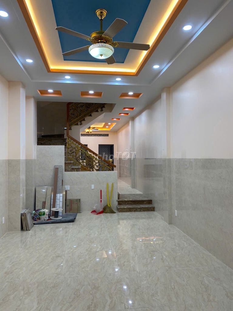 Аренда · 4 комн. · 64 м² · Quận 6, ул. Đường Bình Phú