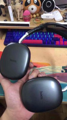 Tai nghe không dây Hoco màu xám. Mua bán Tivi, Âm thanh tại Quận Bình Tân Tp Hồ Chí Minh được đăng bởi Laptop Kim Cương Xanh
