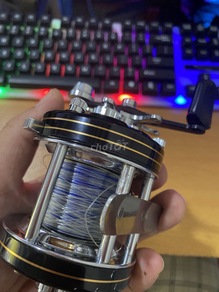 Máy câu Shimano, Daiwa xt Nhật đẹp mới rẻ. Mua bán Đồ thể thao, Dã ngoại tại Huyện Trà Ôn Vĩnh Long được đăng bởi maximura hình 2