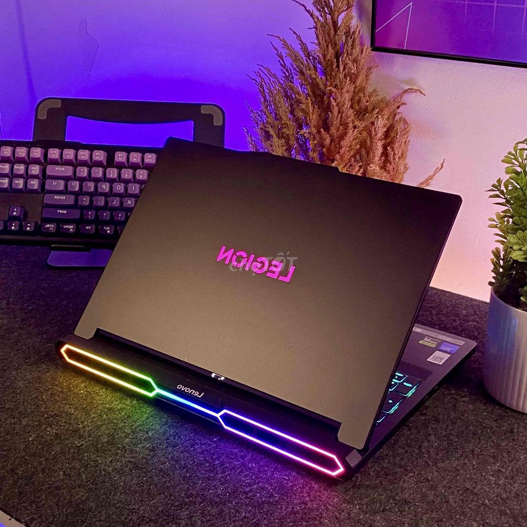Lenovo LEGION Pro 7i 2025 U9/32/1Tb/RTX5070Ti OLED. Mua bán Laptop tại Quận 10 Tp Hồ Chí Minh được đăng bởi Đặng Quốc hình 1