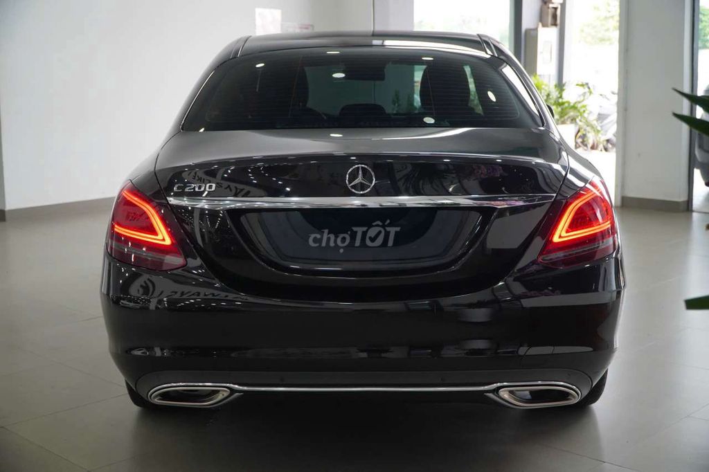 Mercedes C200 Exclusive 2021 Black Edition cực đẹp
