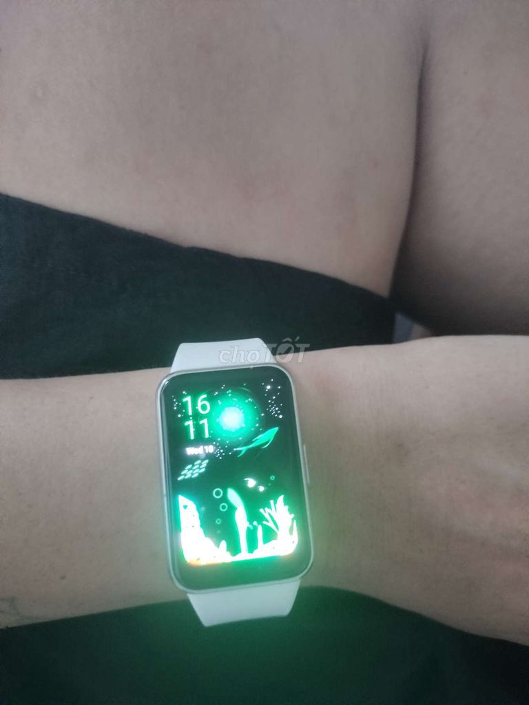 Samsung Fit 3 Trắng. Mua bán Thiết bị đeo thông minh tại Quận Thanh Xuân Hà Nội được đăng bởi Phương hình 1