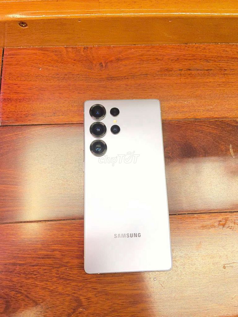 Samsung S25 Ultra 256Gb Xanh nhạt Mới 99%. Mua bán Điện thoại tại Quận 3 Tp Hồ Chí Minh được đăng bởi Oanh Nguyen hình 1
