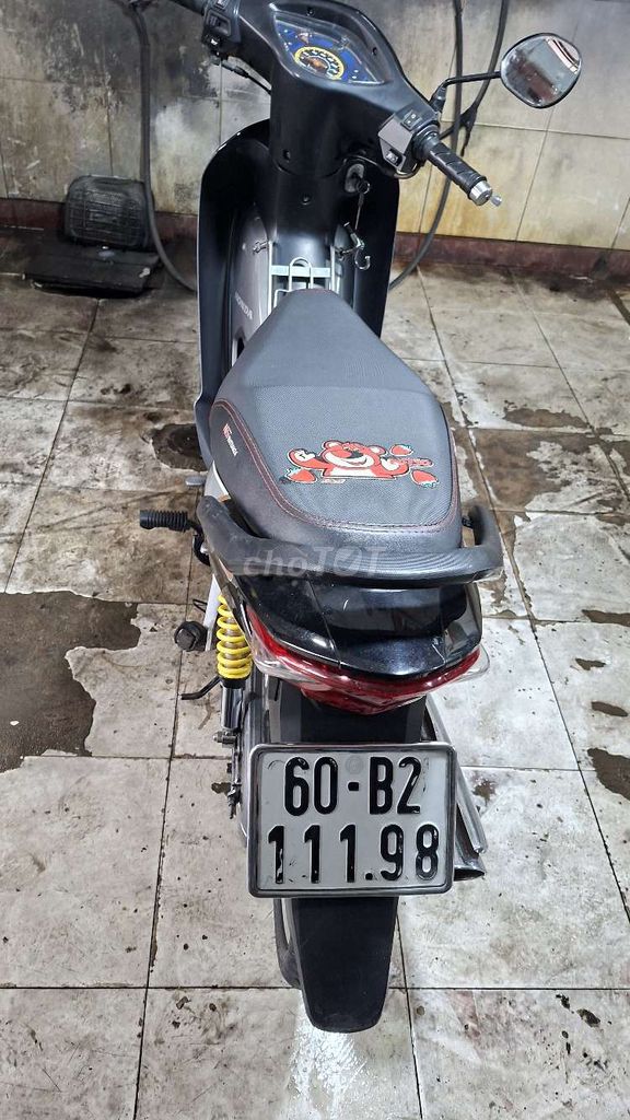 Bán Honda Wave S100 đời 2008 giấy tờ đầy đủ. Mua bán Xe máy tại Quận Tân Bình Tp Hồ Chí Minh được đăng bởi Đình Khương hình 3