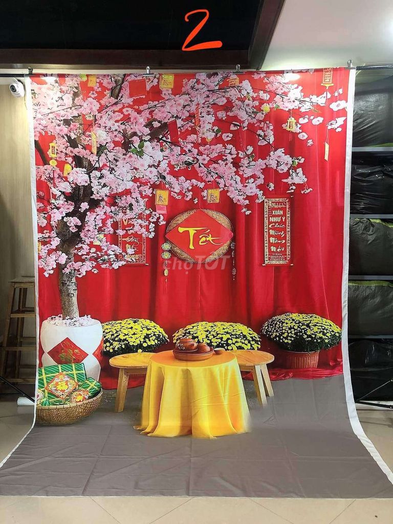 Cần Tuyển 2 Nam, 1 Nữ Theo Phụ Chụp Hình Làm Việc
