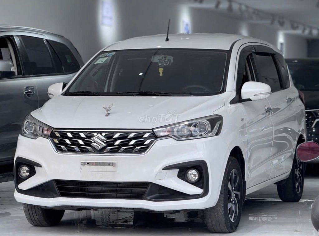 Suzuki Ertiga 2022 hybrid AT cực mới. Mua bán Ô tô tại Quận 12 Tp Hồ Chí Minh được đăng bởi NHI Ô TÔ AN SƯƠNG hình 3