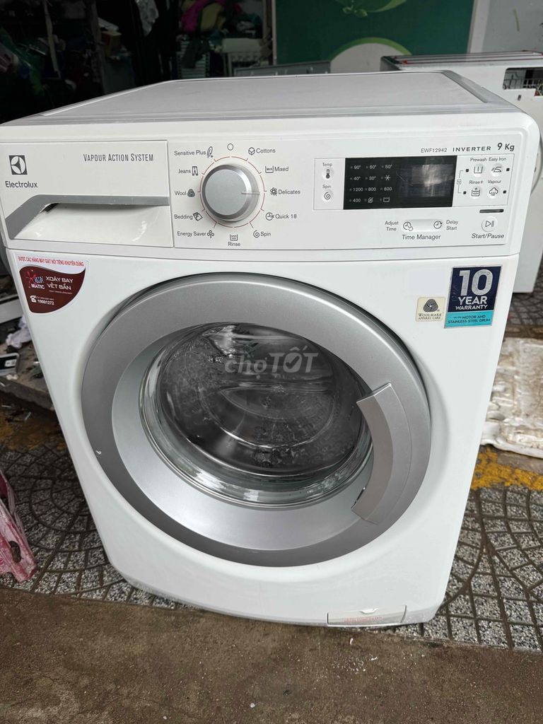 thanh lý máy giặt Electrulux 9.0KG inveter mới tin