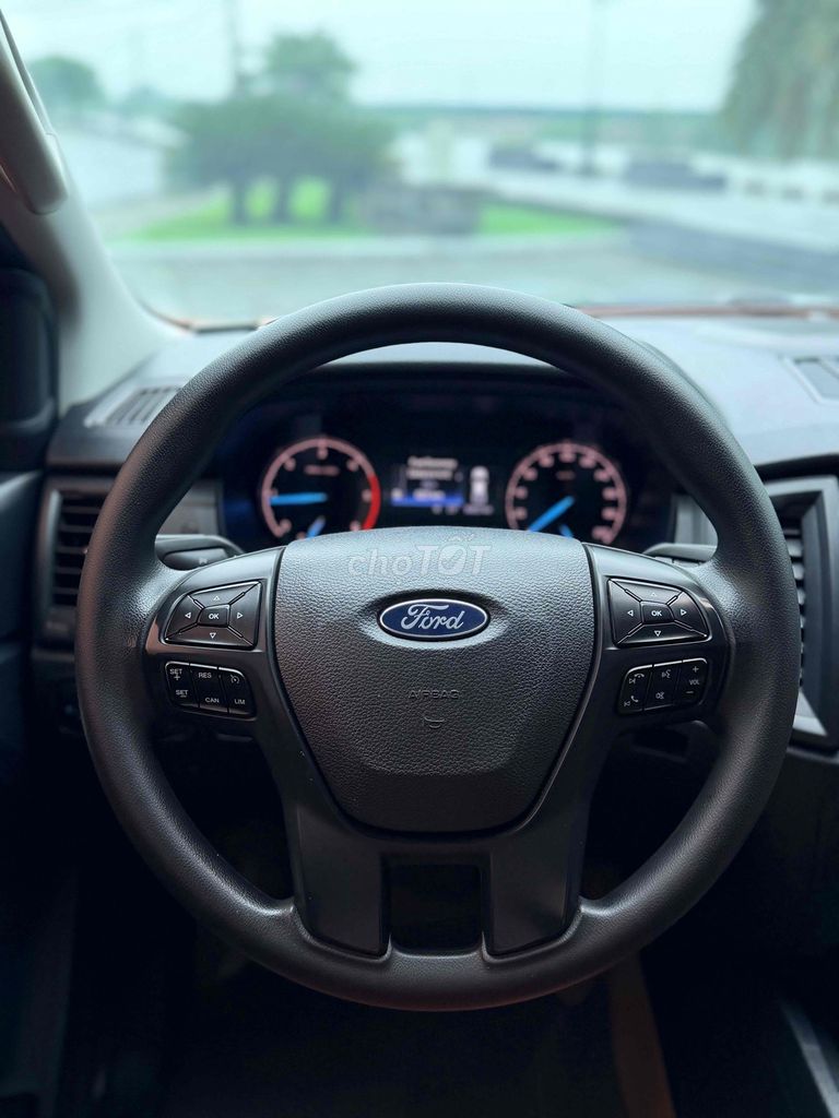 Ford Ranger 2019 XLS 2.2L 4x2 AT. Mua bán Ô tô tại Thành phố Hà Tĩnh Hà Tĩnh được đăng bởi Hải Đường Auto 33 hình 4
