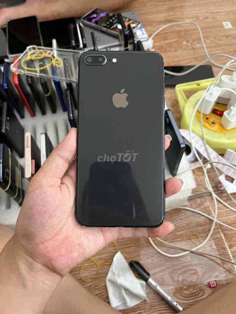 8plus, 64g,pin 100, full vân, pq nhẹ. Mua bán Điện thoại tại Thành phố Thủ Dầu Một Bình Dương được đăng bởi Phước Mobile hình 1